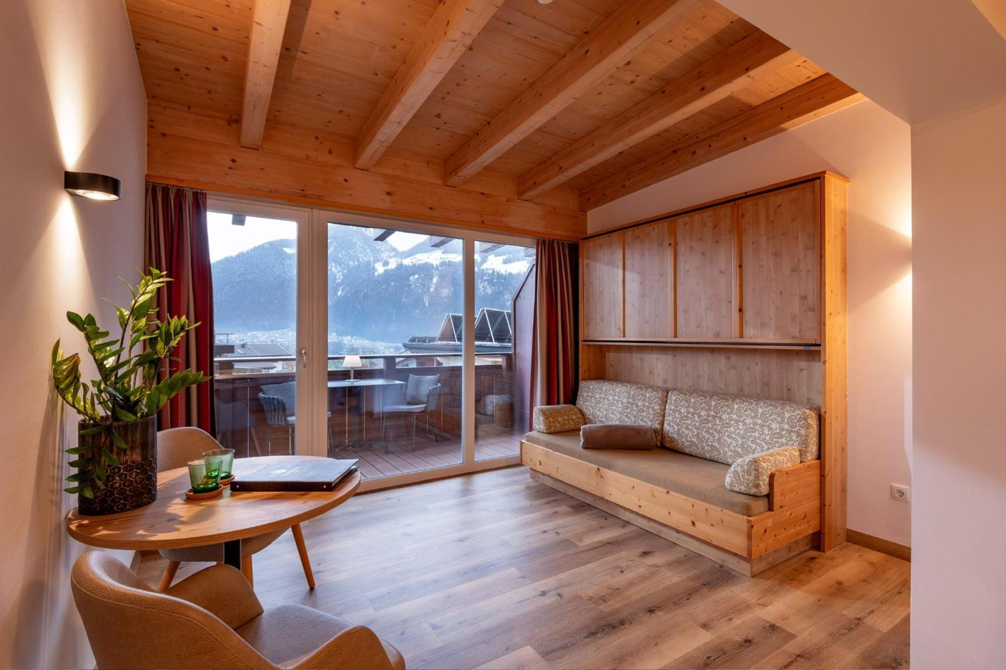 Das Sonnleiten Ski- Und Motorradhotel Bruck Im Zillertal Bruck am Ziller Exterior foto